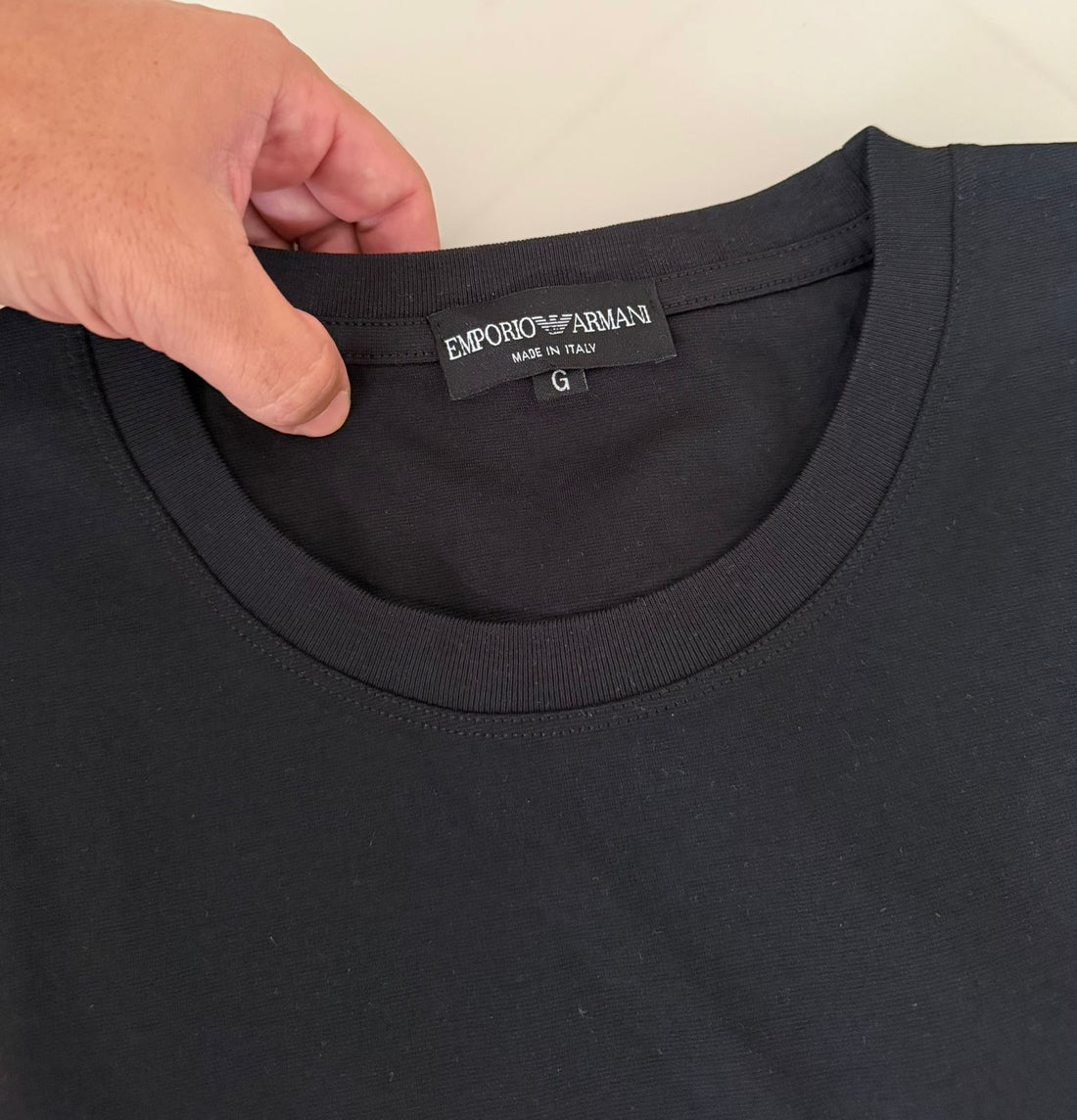 Camiseta E.A Plaquinha Metálica - Preta - G