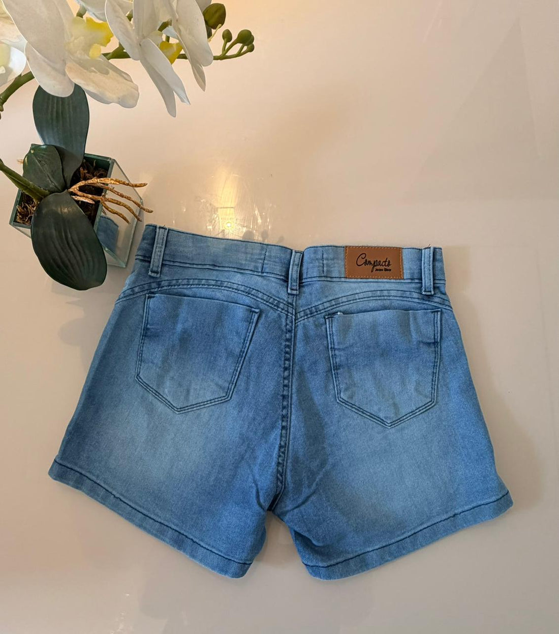 Short Jeans - Claro - Com Elastano - Tamanho 38