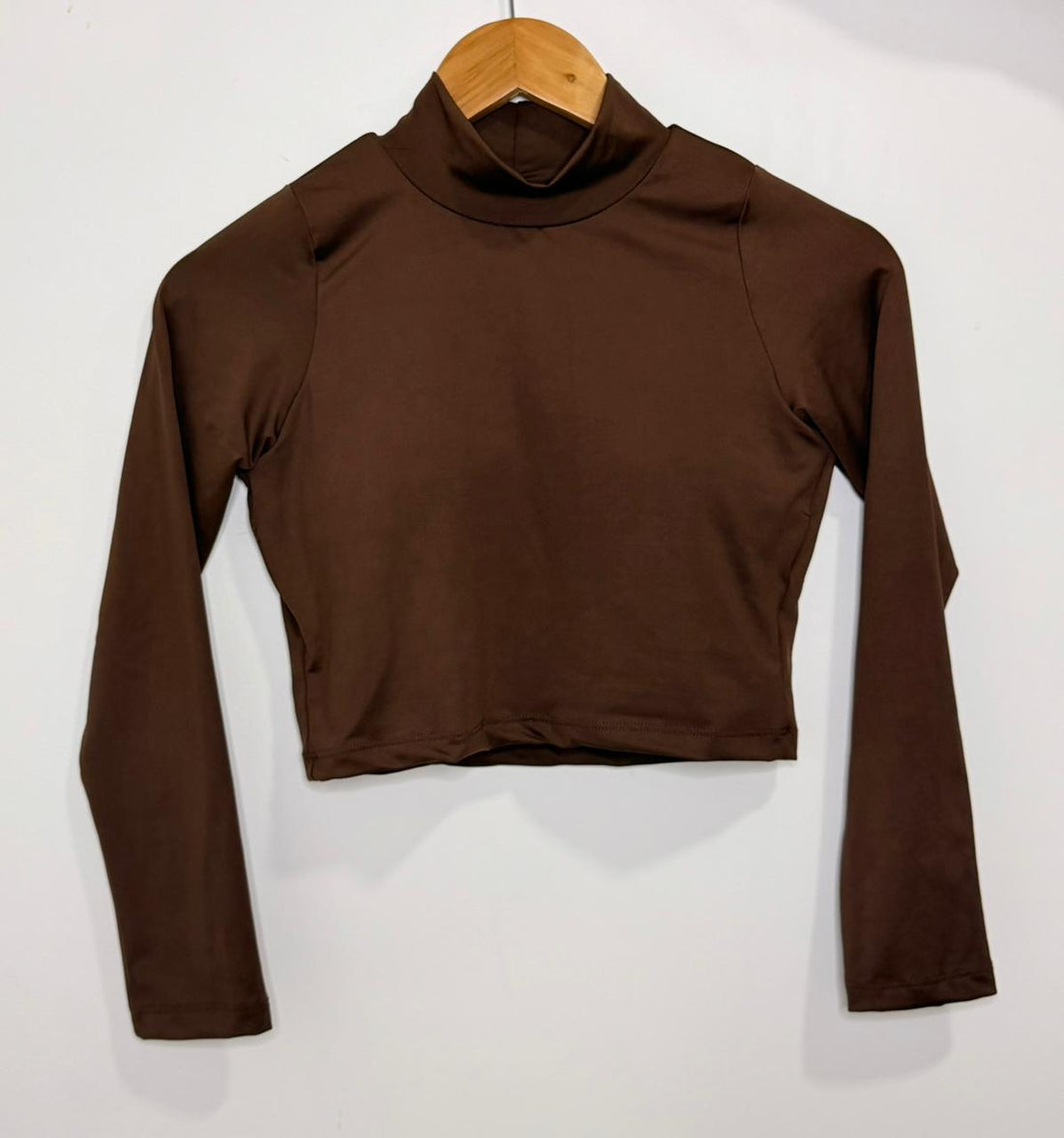 Cropped Gola Alta e Manga Longa - Tamanho Único